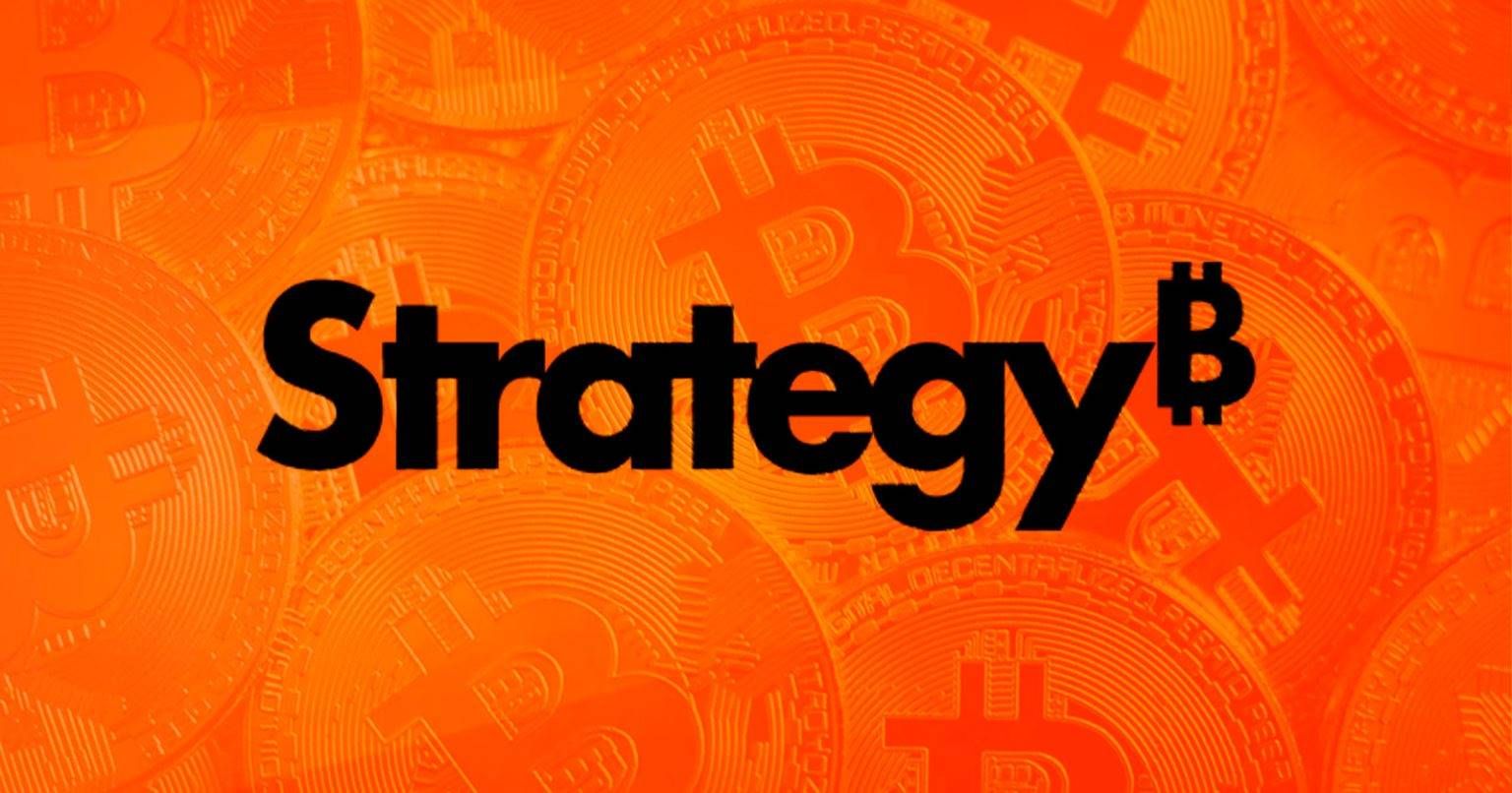 الرئيس التنفيذي لشركة “Strategy”: البيتكوين يجب أن يهبط إلى مستوى 8000 دولار ليهدد ميزانيتنا!