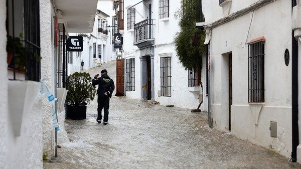 بعد "ليوناردو".. إسبانيا والبرتغال تستعدان لعاصفة جديدة