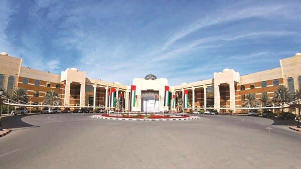 بحضور قرينة حاكم عجمان.. تخريج 450 طالبة من دفعة الإخوة الإماراتية الكويتية 2026 بجامعة عجمان