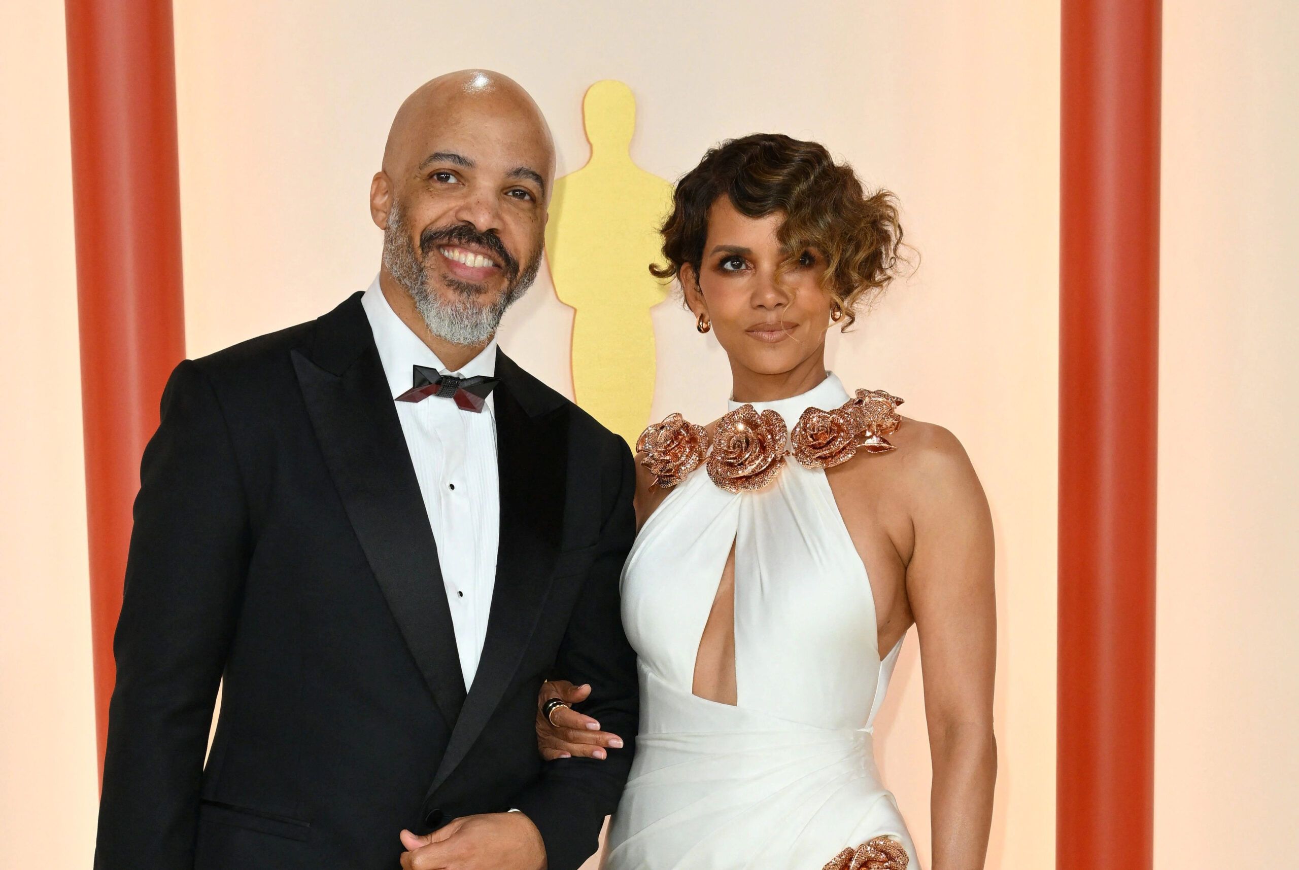 “لم أقل لا”… هالي بيري تؤكّد خطوبتها وتكشف سرّ تردّدها