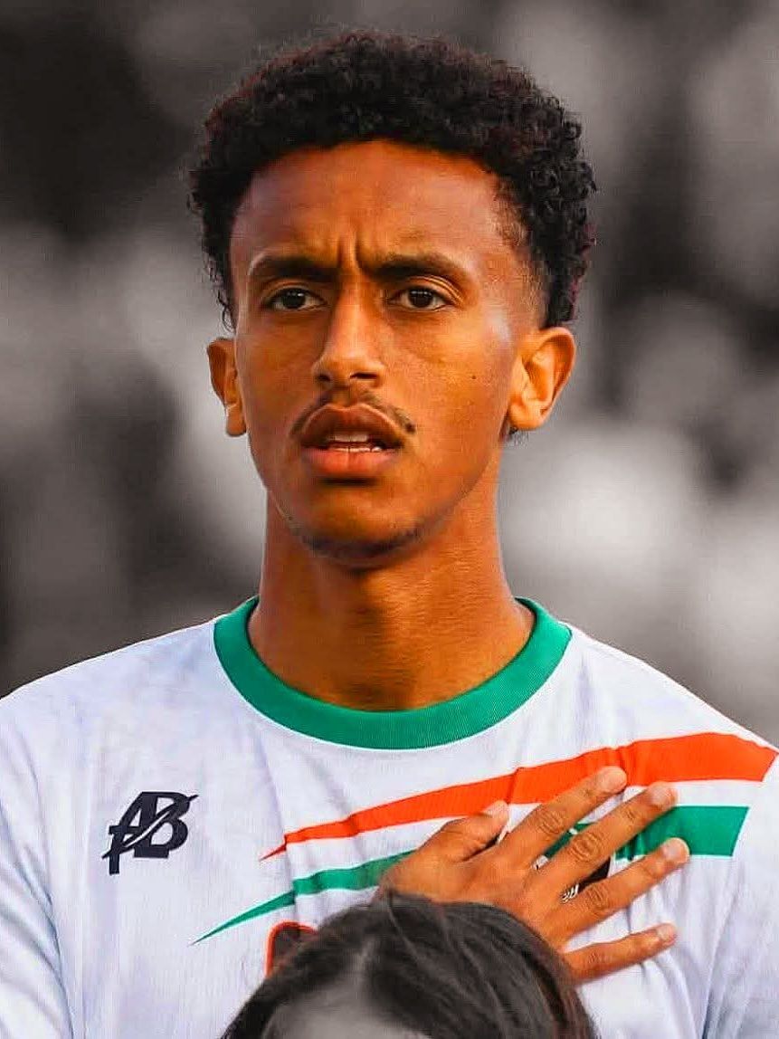 الجوهرة السودانية عامر عبد الله ينضم رسمياً لأحد الأندية الخليجية