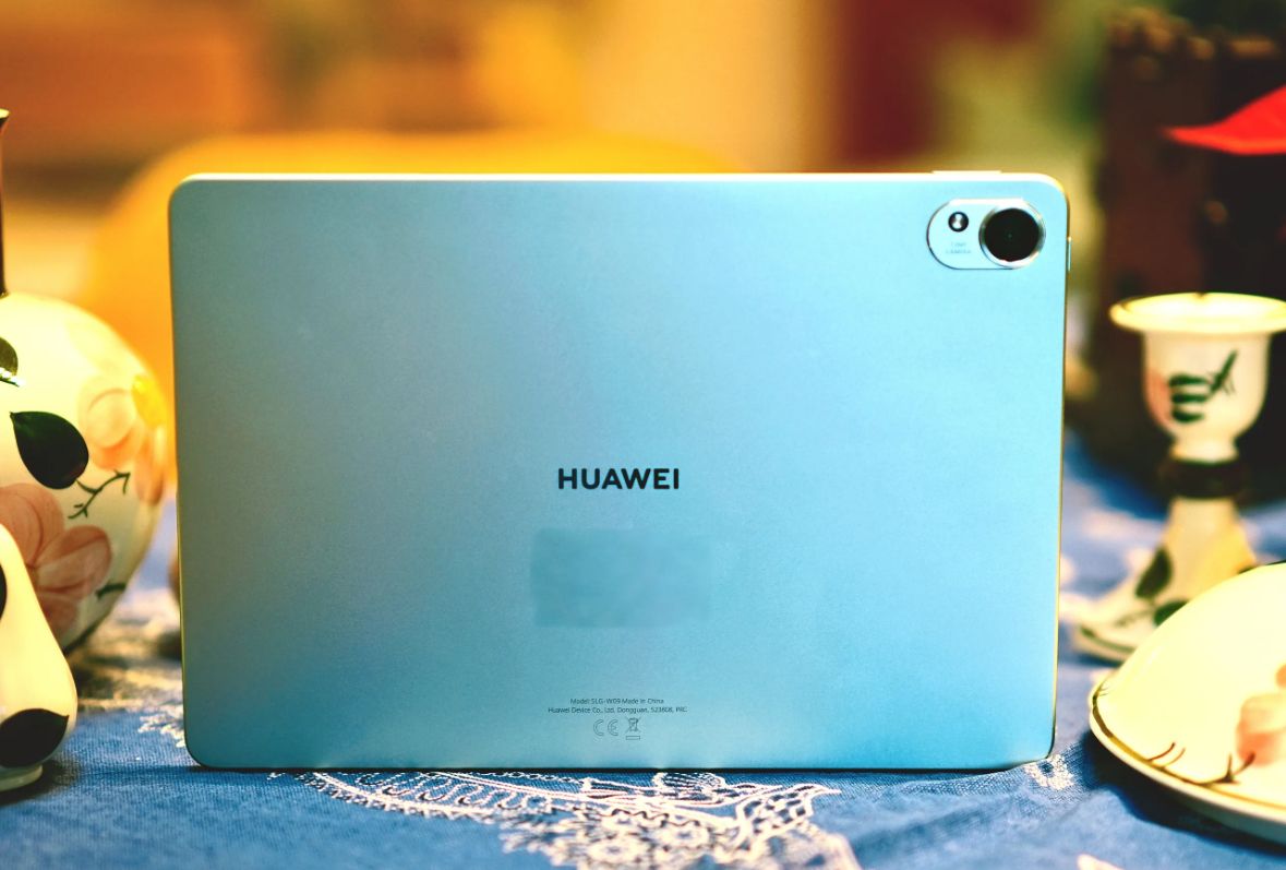 تكنولوجيا: جهاز لوحي بشاشة مطفية من شاومي يقدّم تجربة نادرة ومختلفة