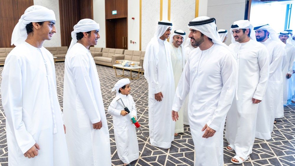 حمدان ومكتوم وأحمد بن محمد يحضرون أفراح بن سليمان والمهيري