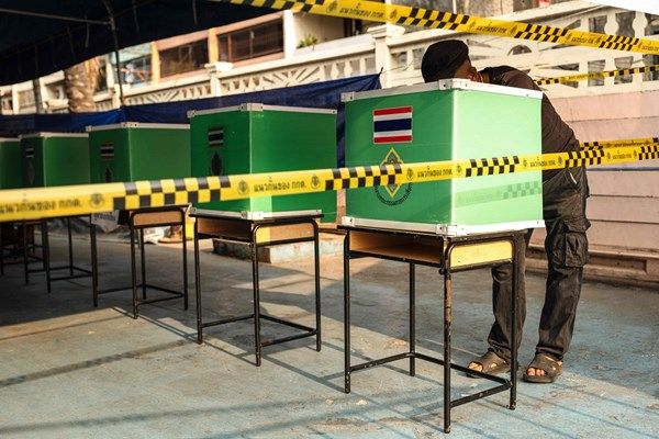 تايلاند تصوت لانتخاب برلمان جديد