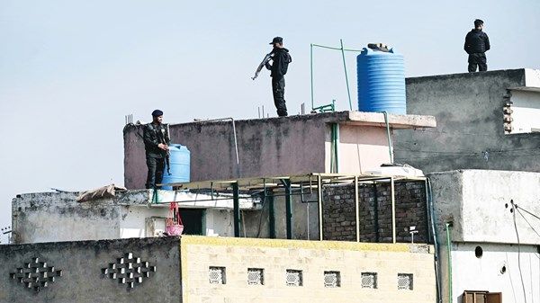 الأمم المتحدة: الاشتباكات الحدودية بين أفغانستان وباكستان أسفرت عن مقتل وإصابة مئات المدنيين