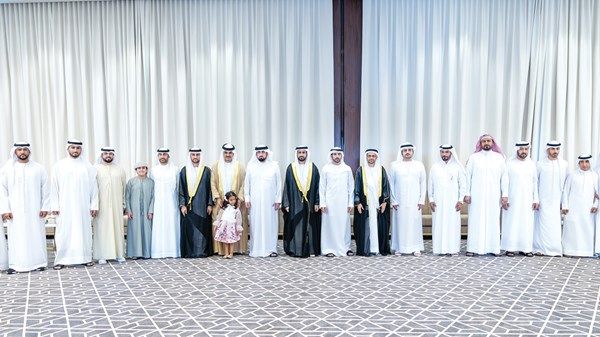 حمدان بن محمد ومكتوم بن محمد وأحمد بن محمد والشيوخ يحضرون أفراح بن سليمان والمهيري