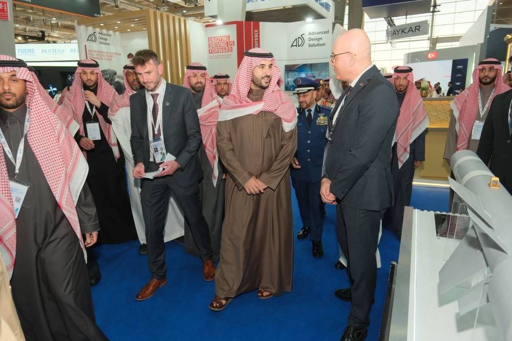 مقاتلة F35 بالشعار السعودي تلفت الأنظار في معرض الدفاع العالمي