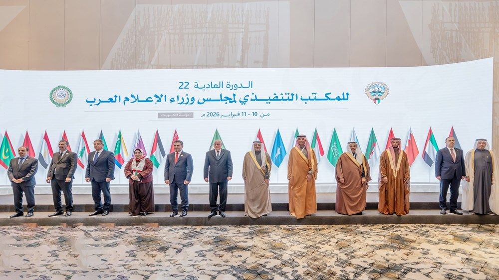 عبدالله آل حامد يترأس وفد الإمارات في اجتماعات المكتب التنفيذي لمجلس وزراء الإعلام العرب بالكويت