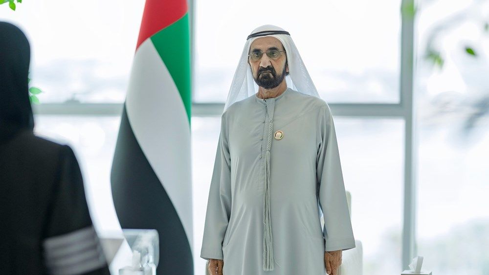 أمام محمد بن راشد.. 20 من أعضاء النيابة العامة الجُدد في دبي يؤدون اليمين القانونية