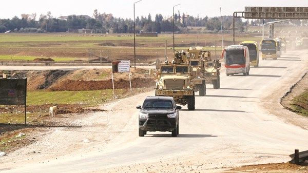 4583 «داعشياً» نقلوا من سوريا إلى العراق