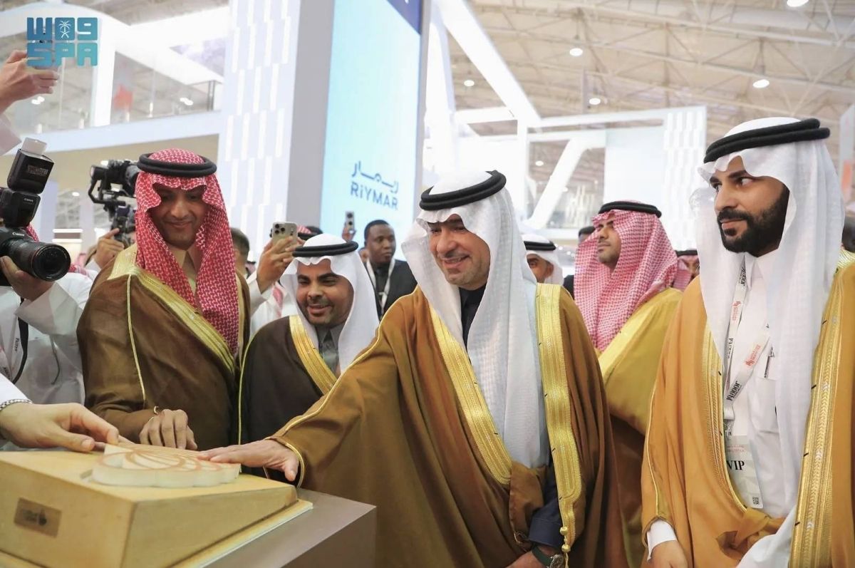 وزير البلديات والإسكان يدشّن معرض ريستاتكس الرياض العقاري 2026 في نسخته الـ35