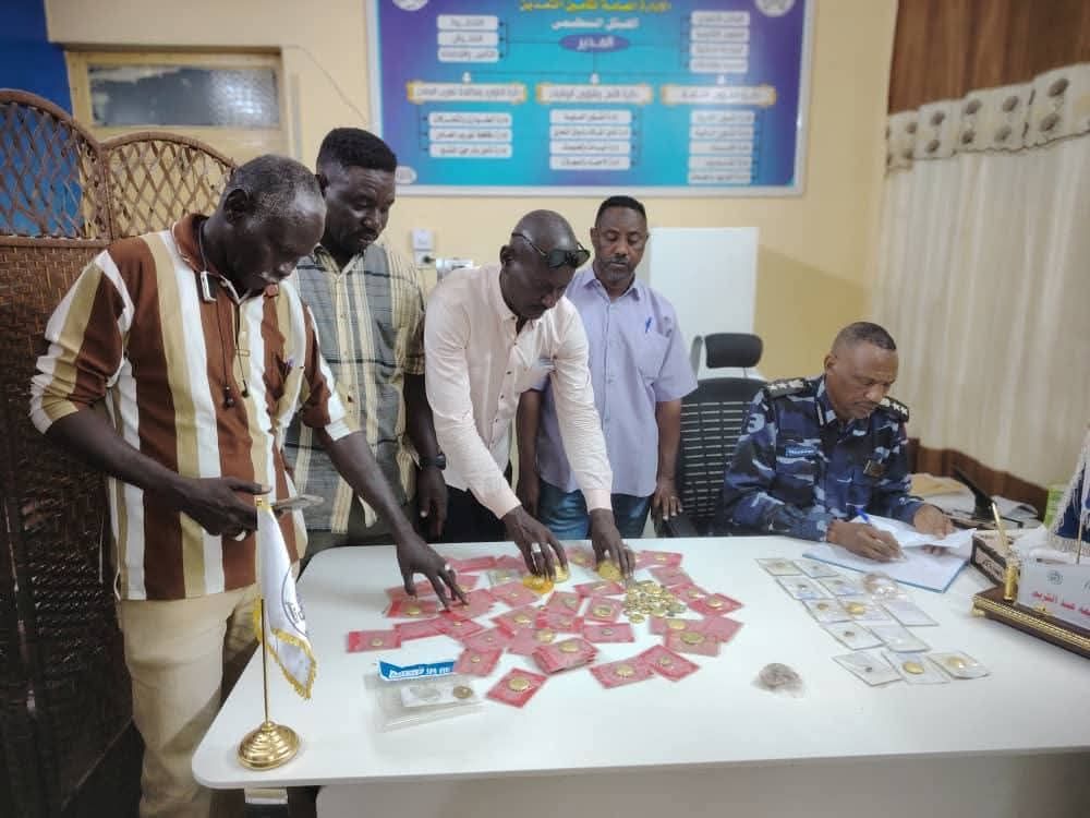 الإدارة العامة لشرطة تأمين التعدين تنفذ حملة منعية وكشفية لمكافحة التعدين العشوائي بولاية البحرالاحمر
