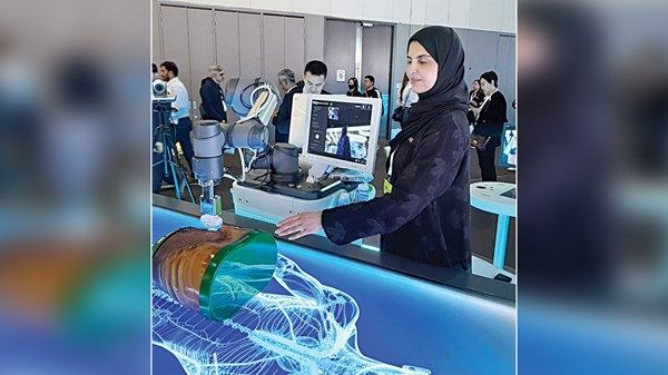 «الإمارات للخدمات الصحية» تطلق روبوتاً ينفّذ الفحوص في المناطق الجبلية