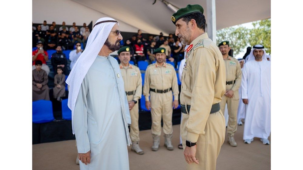 محمد بن راشد يشهد جانباً من منافسات اليوم الختامي من تحدي «سوات» ويشيد بمستوى الفرق