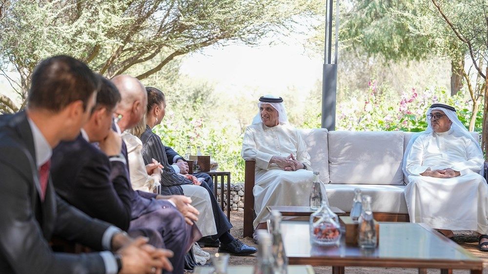 حاكم رأس الخيمة يستقبل محافظ إقليم أوليانوفسك في روسيا الاتحادية