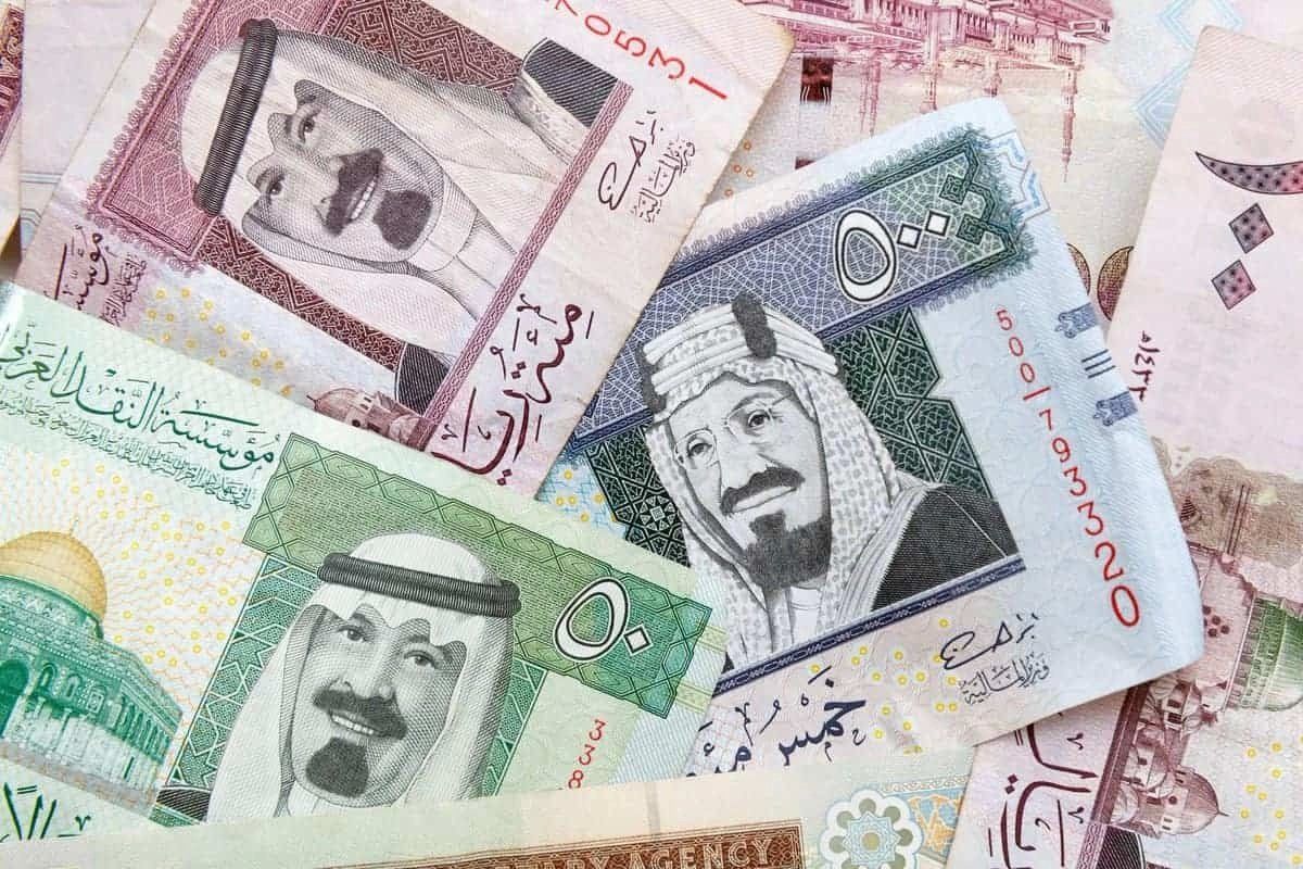 ”تحذير قوي غرامة قد تصل إلى 5000 ريال سعودي على المتجاوزين في اليوم الوطني