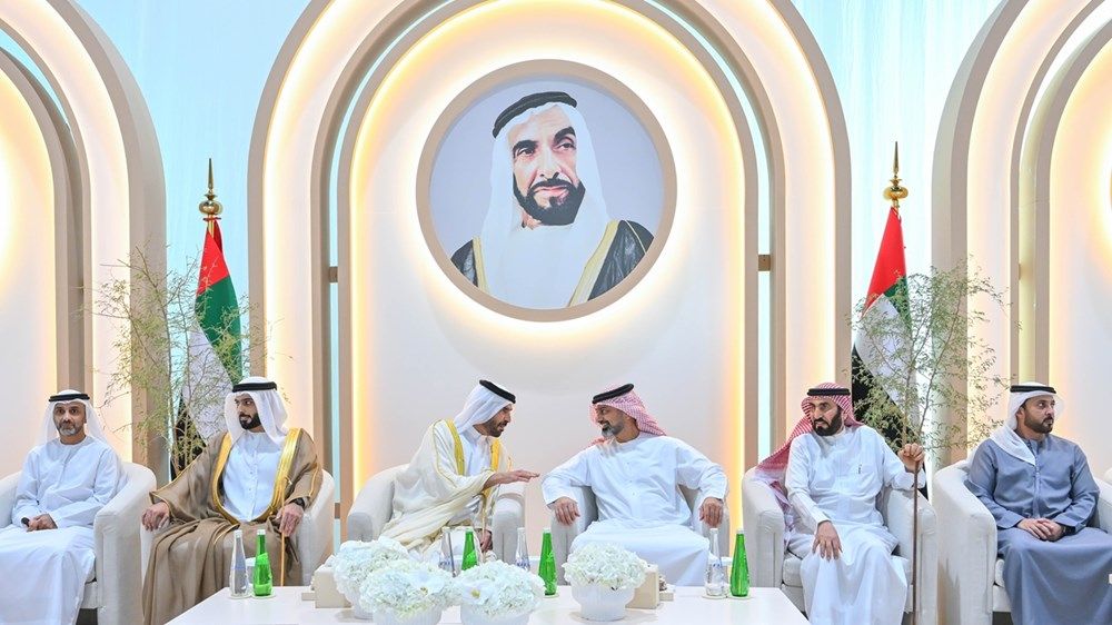 عمار بن حميد والشيوخ يحضرون أفراح القاسمي والمهيري