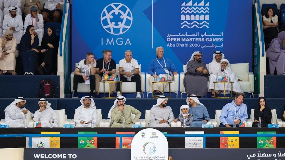 ذياب بن محمد بن زايد يشهد جانباً من منافسات بطولة هوكي الجليد ضمن فعاليات ألعاب الماسترز أبوظبي 2026