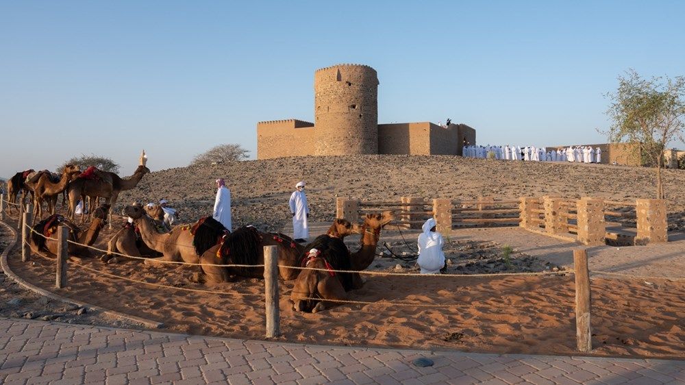 حاكم الشارقة يفتتح حصن فِلي