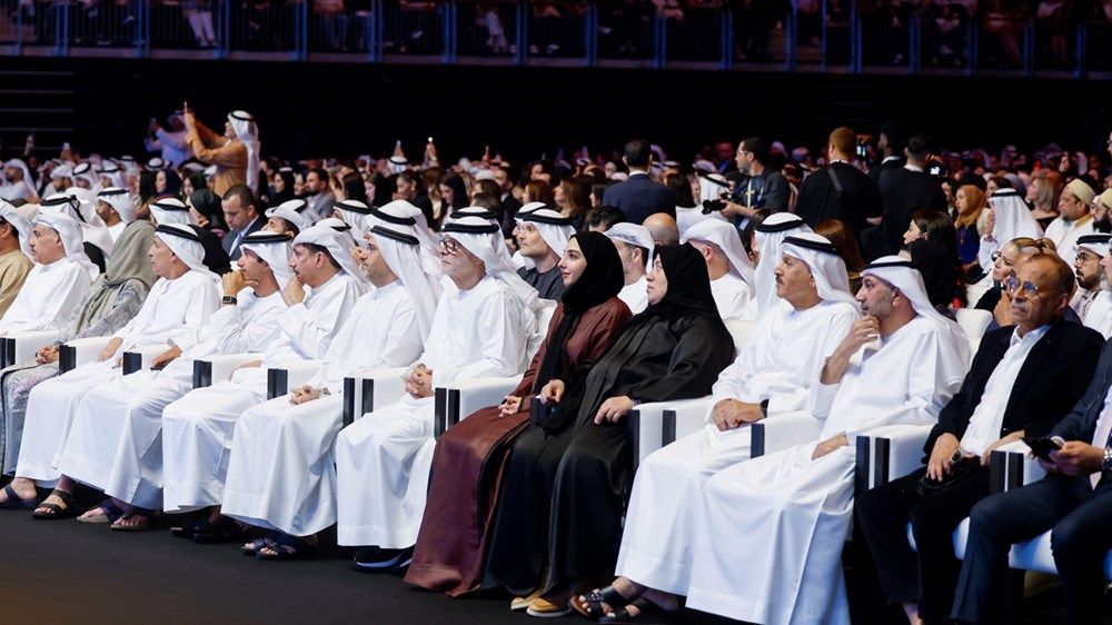 حمدان بن محمد يكرم أبرز صناع الأمل العرب ويؤكد: واجبنا ومسؤوليتنا زراعة الخير