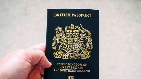 الصين تعفي البريطانيين والكنديين من تأشيرات الدخول