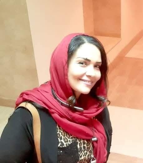 الصحفية سهير عبد الرحيم: (وزير الخارجية المصري تهرّب من سؤالي حول وفاة أثنين من اللاجئين السودانيين في أقسام الشرطة المصرية وكان رده:”أوضاع السودانين زي الفل”)