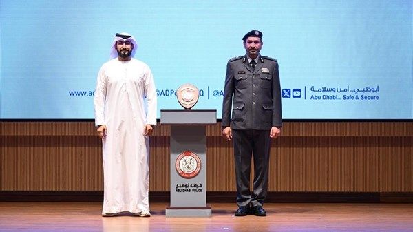 شرطة أبوظبي تكرم شركاءها الاستراتيجيين