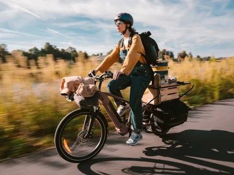 تكنولوجيا: دراجة الشحن الكهربائية الجديدة من ديكاتلون Btwin E-Three 500 ذات الذيل الطويل تصل