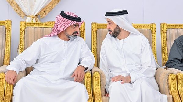 عمار بن حميد يقدّم واجب العزاء في وفاة عبد العزيز محمد ماجد