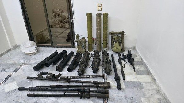 سوريا.. ضبط صواريخ وأسلحة معدّة للتهريب