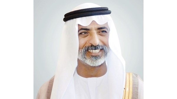 نهيان بن مبارك: تأهيل شبابنا لمواجهة تحديات المستقبل بثقة وكفاءة