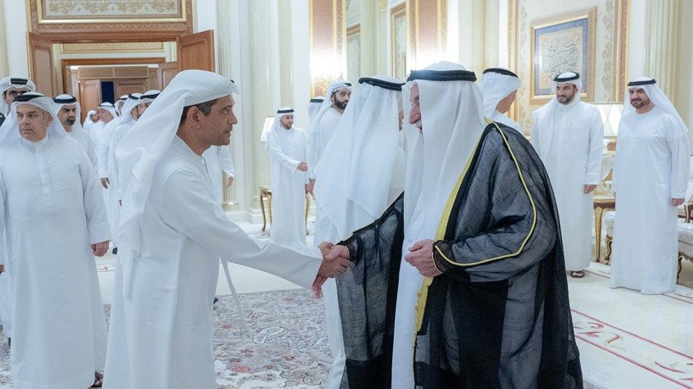 حاكم الشارقة يستقبل المهنئين بشهر رمضان المبارك