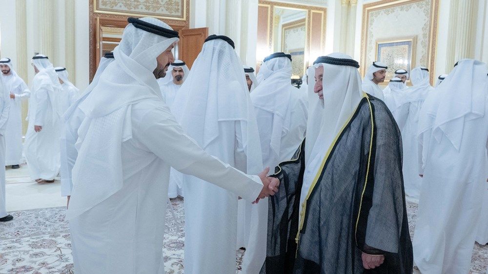 حاكم الشارقة يستقبل المهنئين بشهر رمضان المبارك