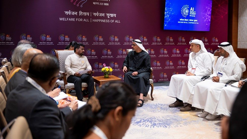 على هامش قمة تأثير الذكاء الاصطناعي.. ولي عهد أبوظبي يلتقي رئيس جمهورية سريلانكا
