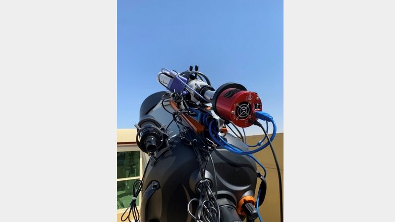 "الفلك الدولي" يطور تقنيات ذكاء اصطناعي لرصد هلال الشهر