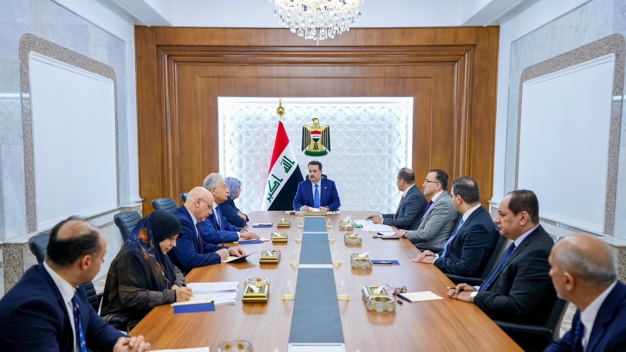 السوداني يترأس اجتماعاً خاصاً بمبادرة "الضمانات السيادية" ويوجه بتفعيلها فوراً