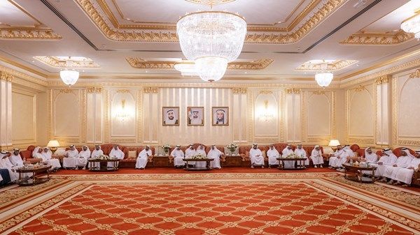 حمد الشرقي يستقبل رئيس البرلمان العربي والمهنئين بشهر رمضان بحضور ولي عهد الفجيرة