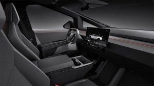 تكنولوجيا: تراهن شركة تسلا على أرخص سيارة سايبرتراك حتى الآن لإنعاش المبيعات.