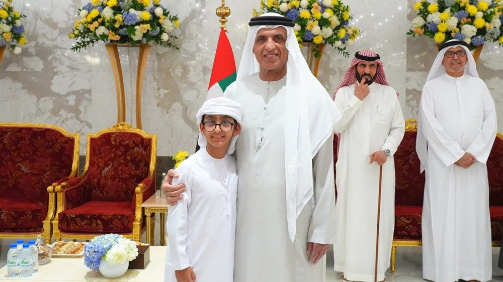 سعود بن صقر يواصل استقبال المهنئين بشهر رمضان المبارك