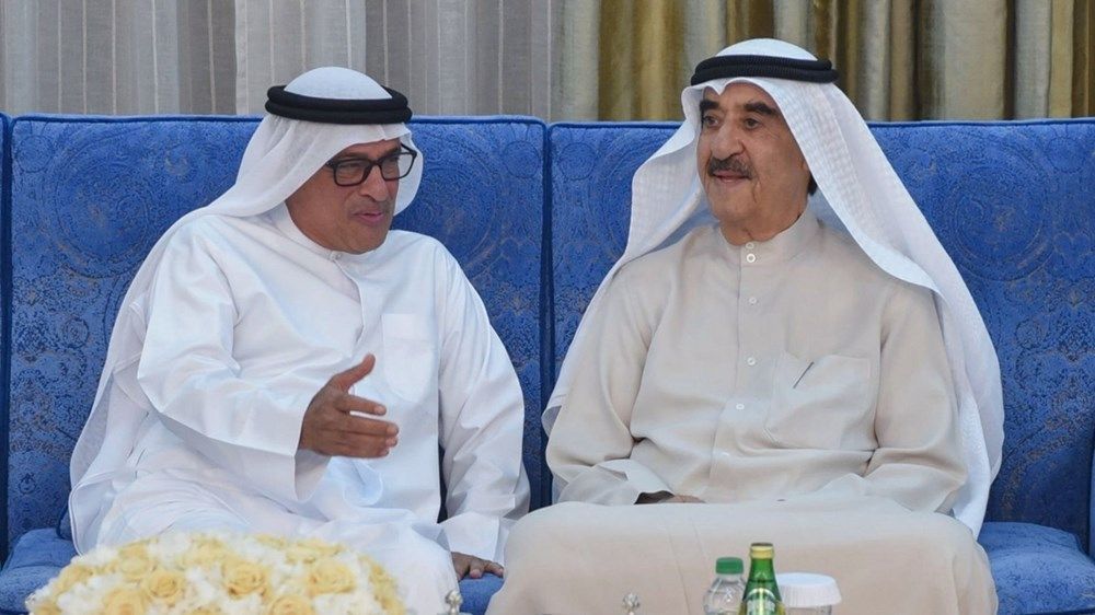 حاكم أم القيوين يستقبل رئيس الهيئة العامة للشؤون الإسلامية وجموع المهنئين بشهر رمضان