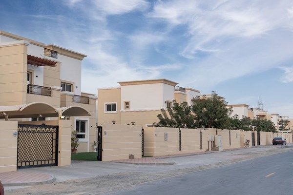 "خيرية سعود بن راشد المعلا".. جهود مستدامة لتطوير قطاع الإسكان في أم القيوين