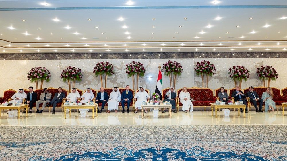 سعود بن صقر يستقبل المهنئين بشهر رمضان المبارك على مأدبة إفطار