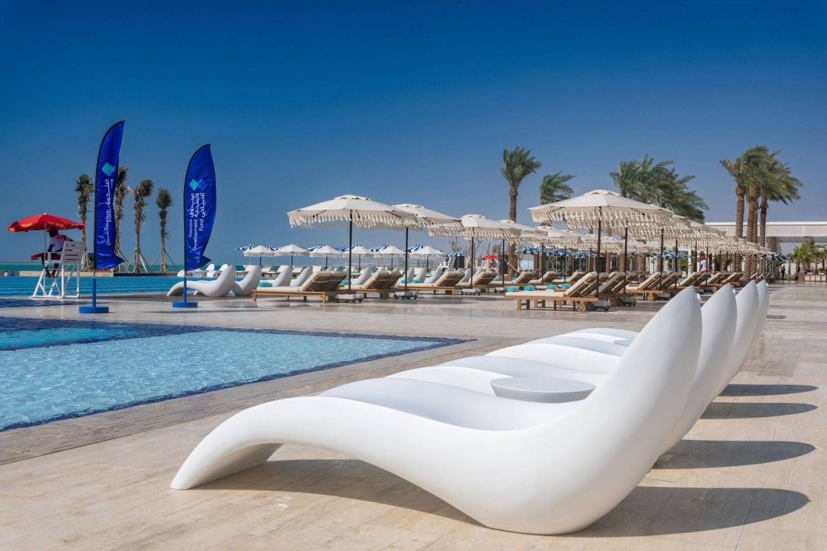 وزير السياحة في جولة ميدانية تشمل جدة ومكة والمدينة.. ويفتتح مرافق ومنتجعات عالمية