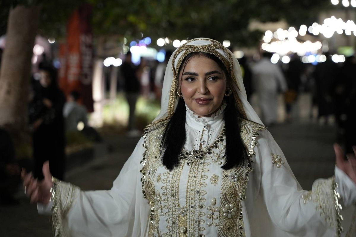 "روح الحجاز تتجلى: جدة التاريخية تحتفي بيوم التأسيس