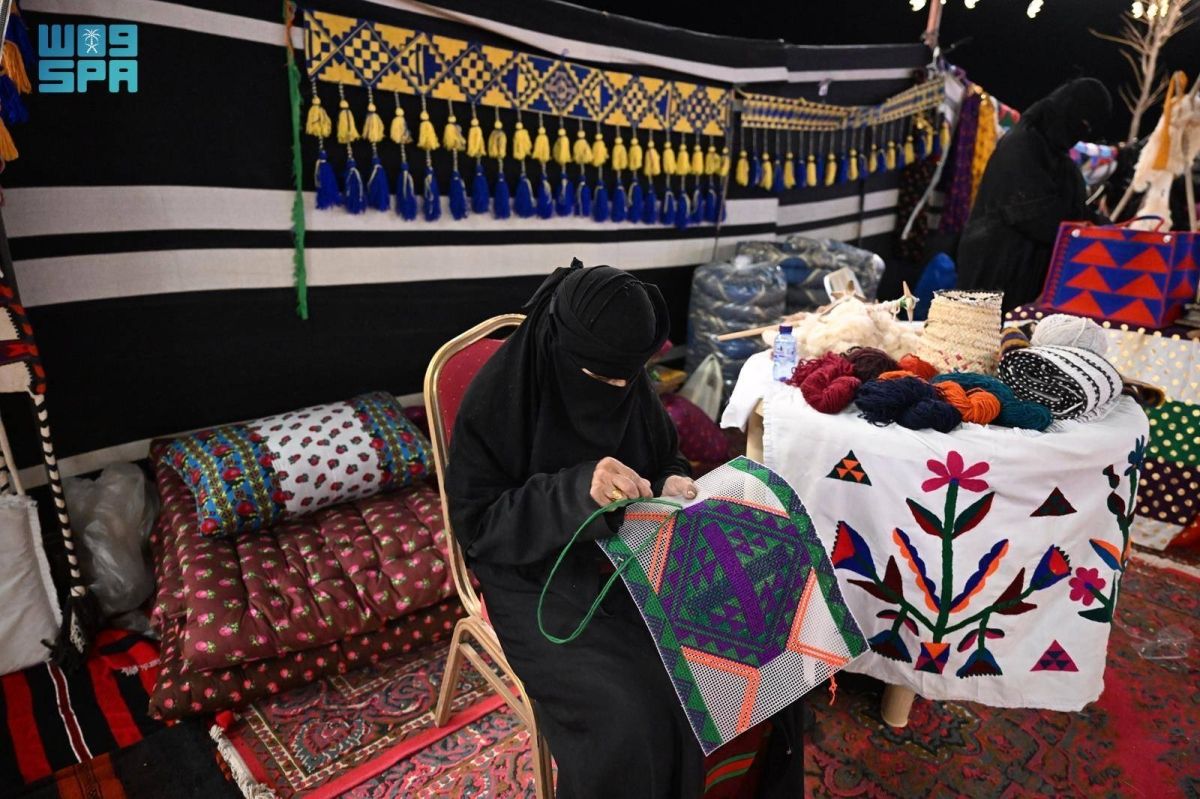 أهالي رفحاء يحتفون بيوم التأسيس في أجواء تراثية تجسد عمق الانتماء