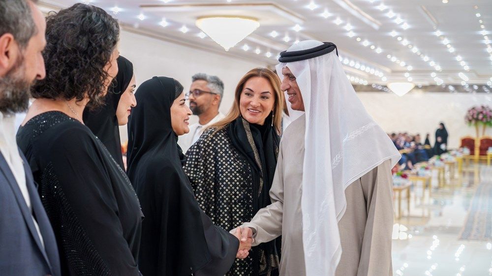 سعود بن صقر يستقبل المهنئين بشهر رمضان المبارك على مأدبة إفطار