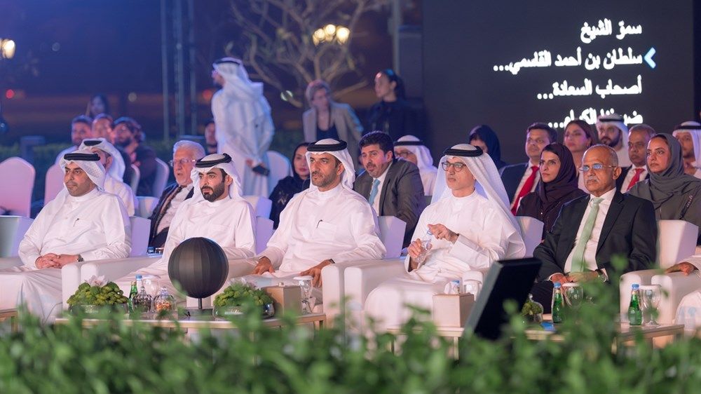 سلطان بن أحمد القاسمي يشهد حفل إطلاق الهوية المؤسسية الجديدة وإعلان النتائج المالية لبنك الاستثمار