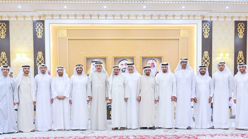 حاكم عجمان وولي عهده يتقبلان تهاني وفد المجلس الوطني الاتحادي بشهر رمضان