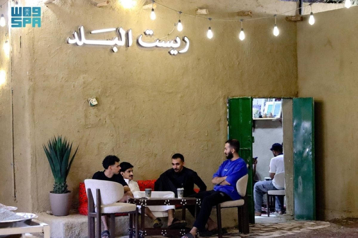 سوق بيش البلد الرمضاني.. نافذة سياحية وثقافية تعكس هوية المحافظة