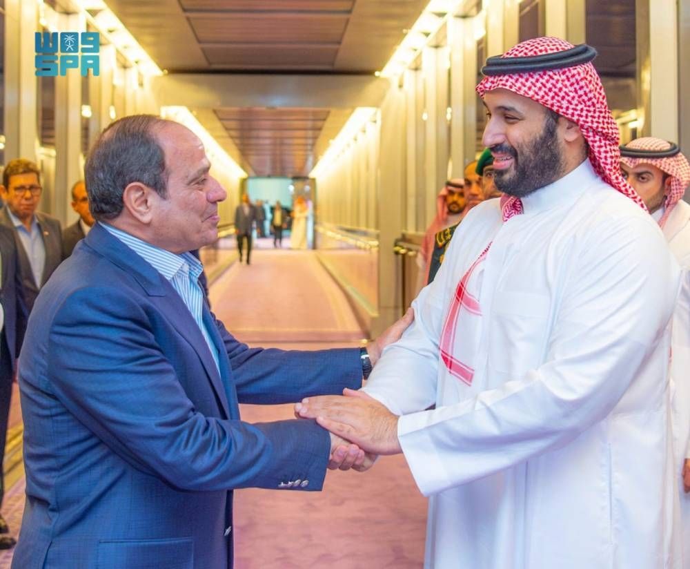 الرئيس المصري يغادر جدة وولي العهد في مقدمة مودعيه